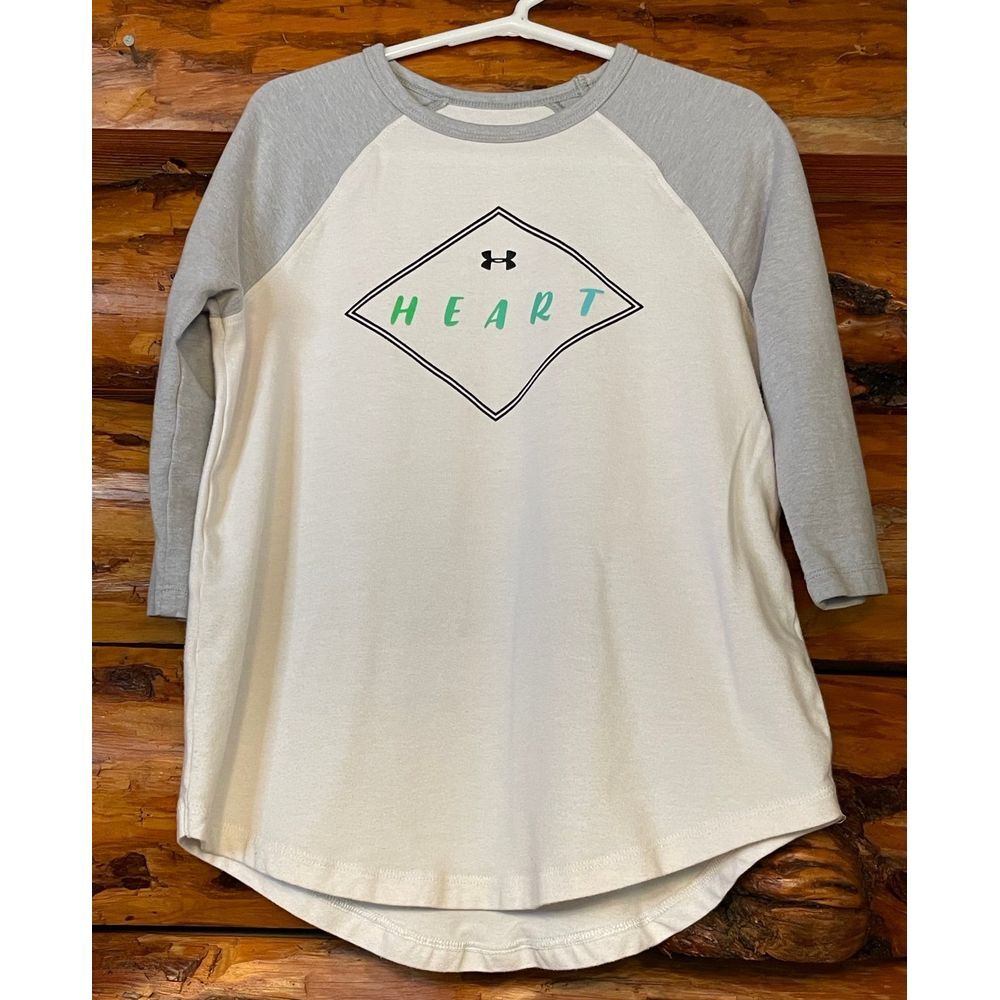 Under‎ Armour Girls Shirt Size Small